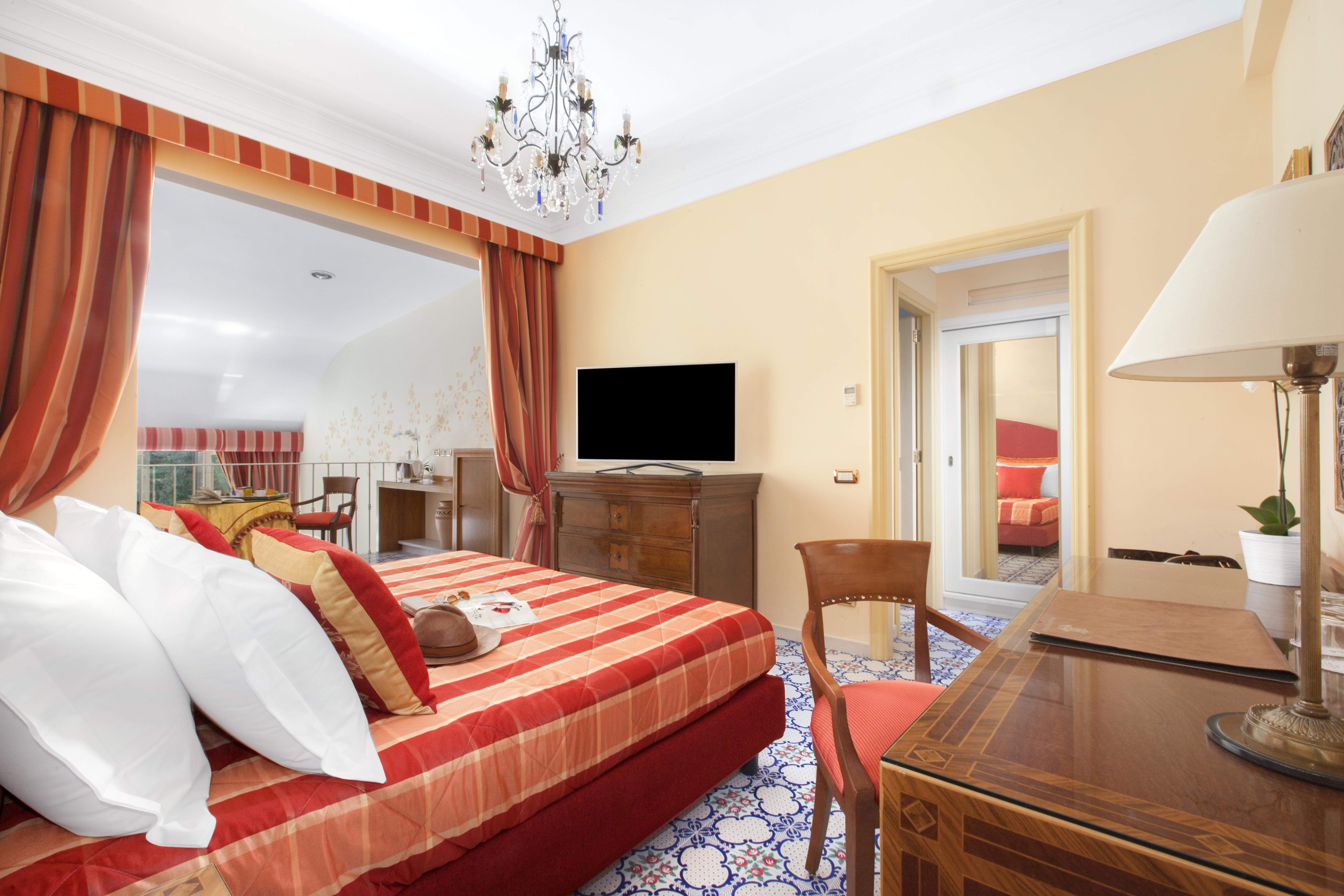 Hotel Antiche Mura Сорренто Екстер'єр фото
