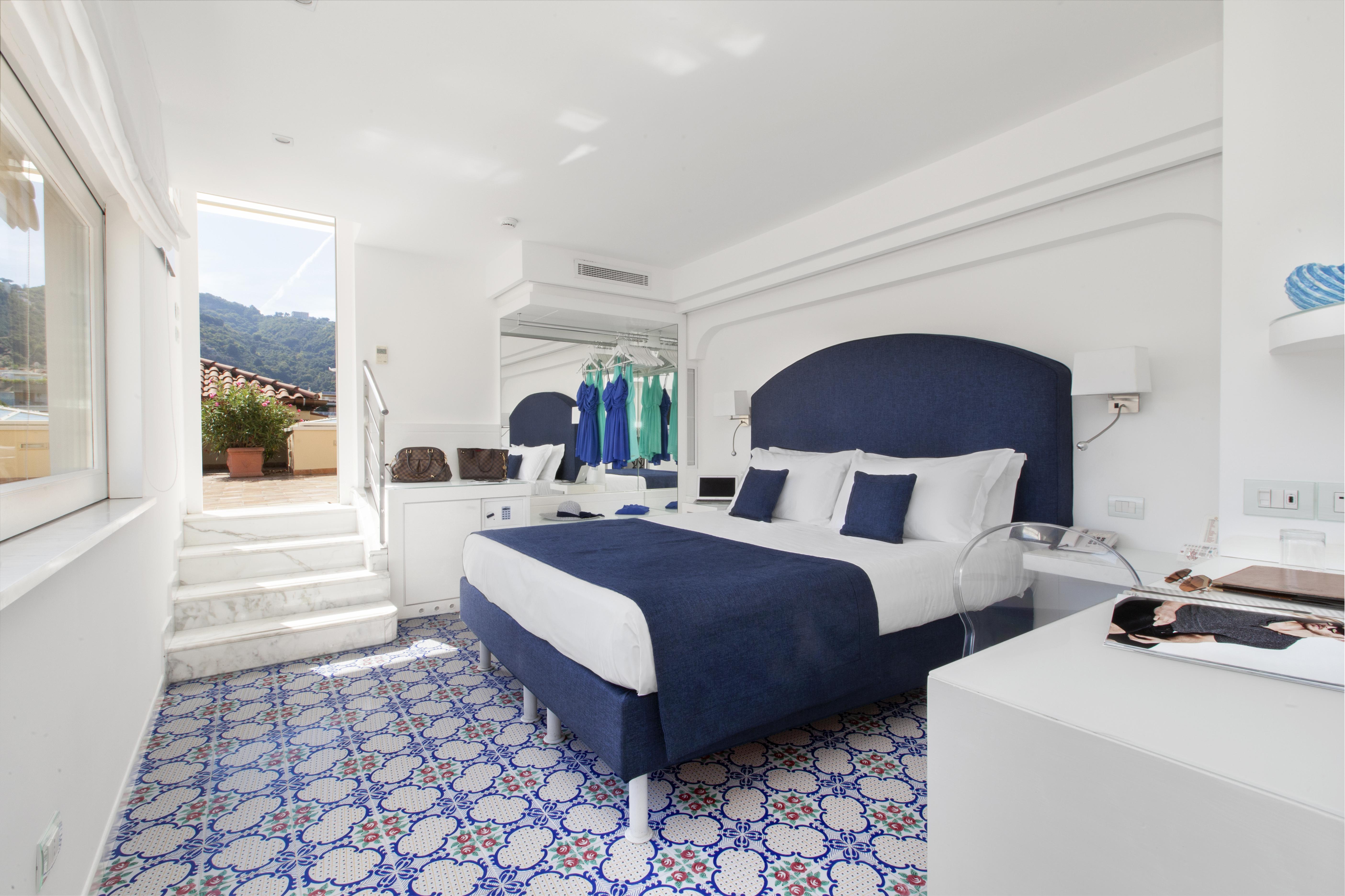 Hotel Antiche Mura Сорренто Екстер'єр фото